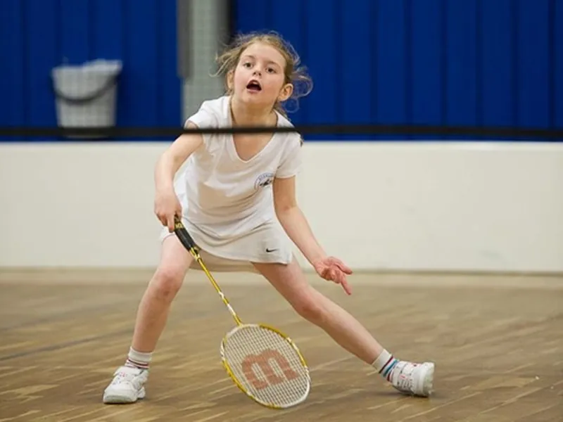Börja spela badminton
